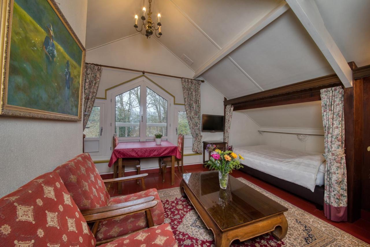 Hotel Pension 'T Huys Grol เรอเนสเซอ ภายนอก รูปภาพ