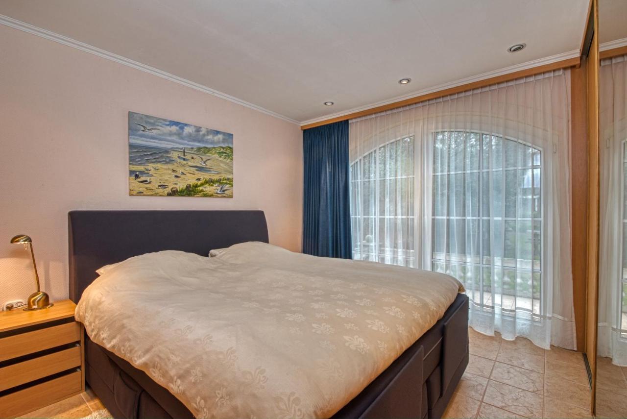 Hotel Pension 'T Huys Grol เรอเนสเซอ ภายนอก รูปภาพ
