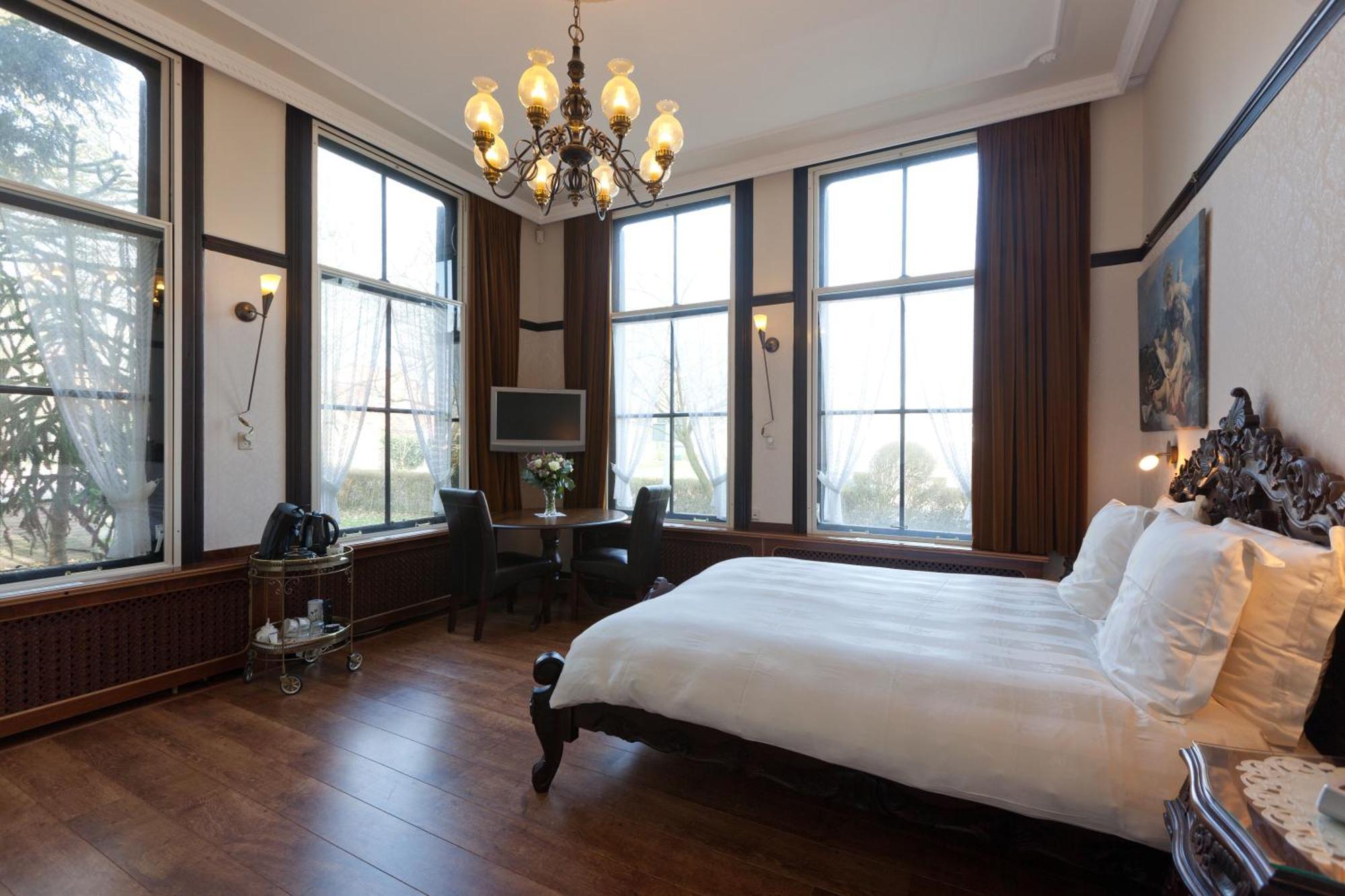 Hotel Pension 'T Huys Grol เรอเนสเซอ ภายนอก รูปภาพ