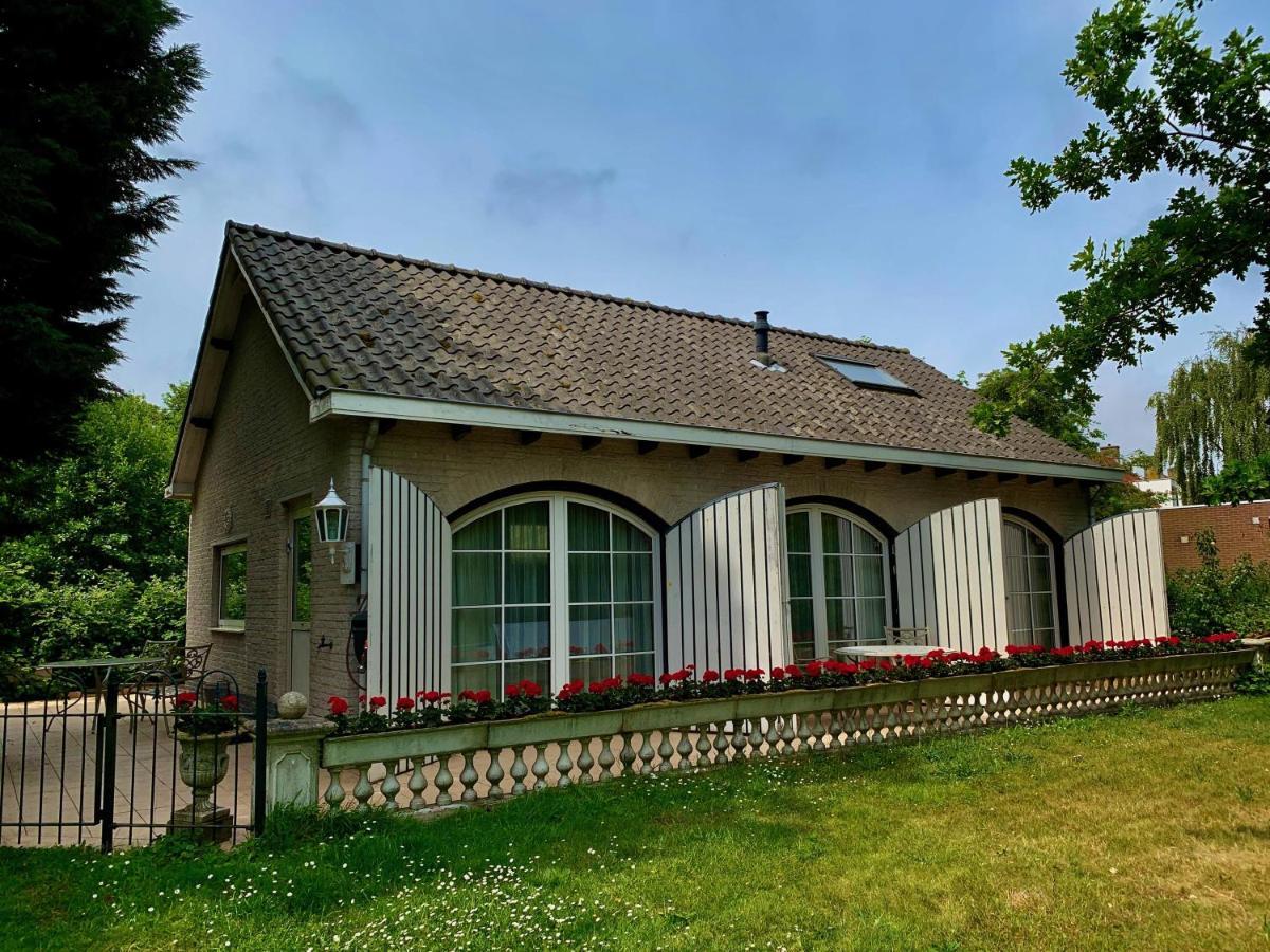 Hotel Pension 'T Huys Grol เรอเนสเซอ ภายนอก รูปภาพ